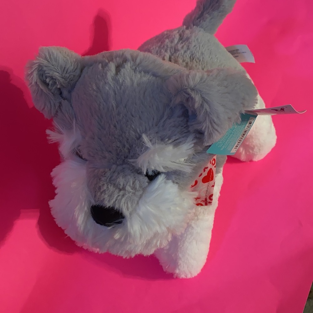 huGme Dog with “XOXO” Bandana, Stuffed Plush Puppy - Gray and White Fur NWT - Picture 3 of 7